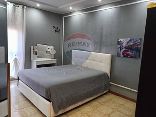 Quadrilocale in Vendita a Catania, 118'000&euro;, 122 m²