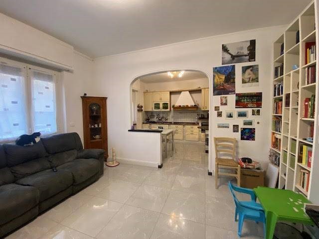 Trilocale in Vendita a Albisola Superiore, 279'000€, 90 m²