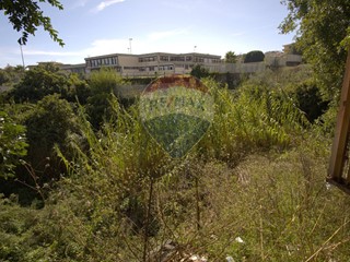 Terreno edificabile in Vendita a Acireale, 85'000€, 400 m²