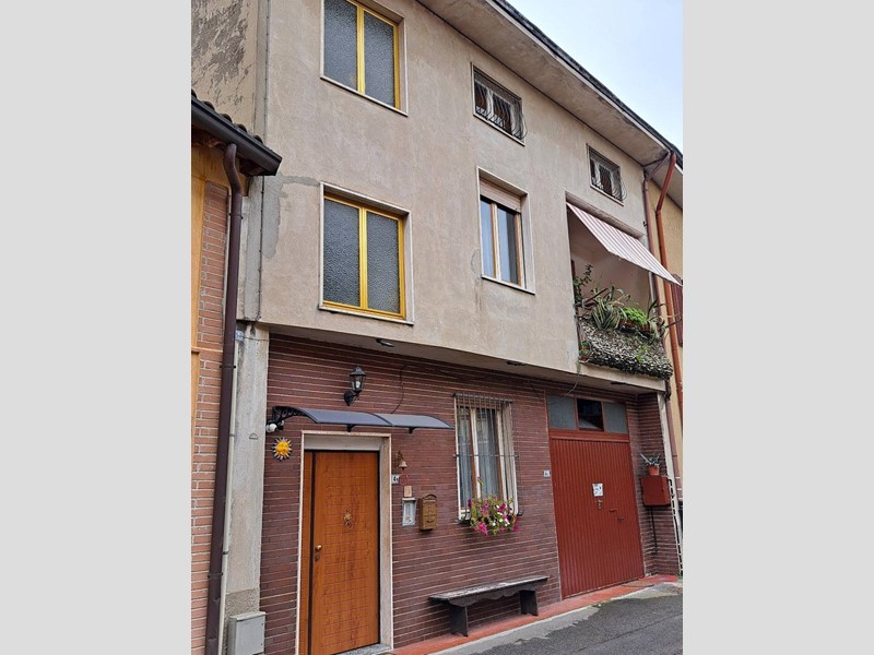 Rustico in Vendita a Verdellino, 170'000€, 110 m²