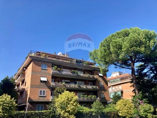 Appartamento in Vendita a Roma, 429'000€, 153 m²