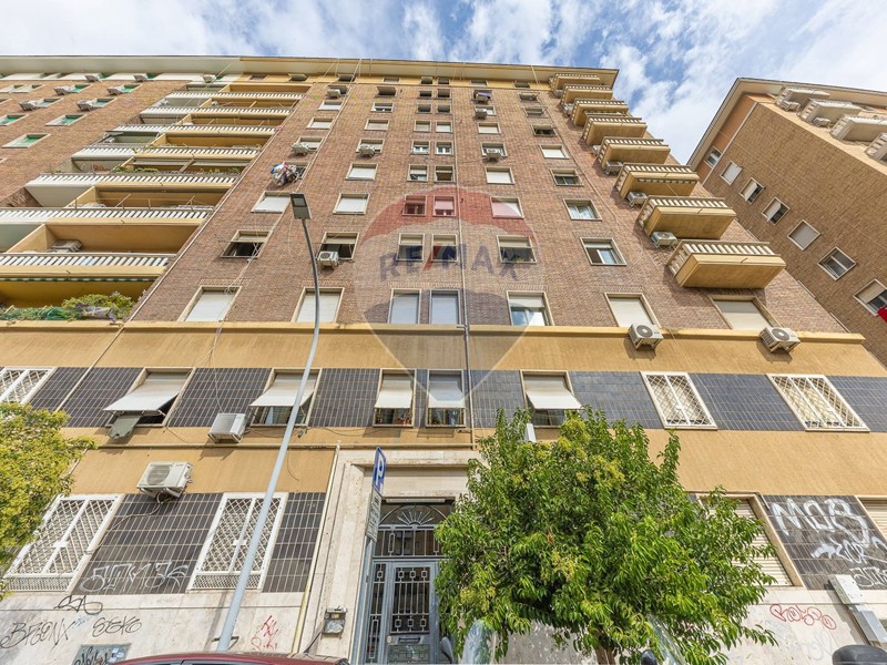 Quadrilocale in Vendita a Roma, 379'000€, 90 m²