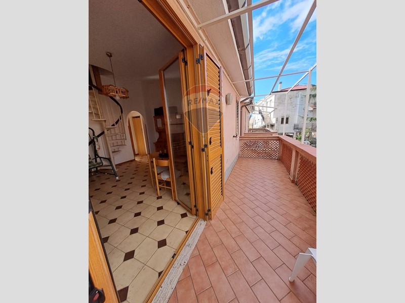 Appartamento in Vendita a Santa Maria del Cedro, 88'000€, 70 m²