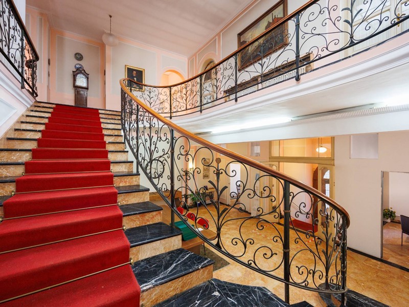 Ufficio in Vendita a Torino, 1'200'000€, 700 m²