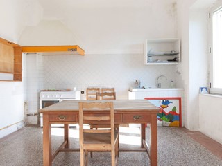 Quadrilocale in Vendita a Trieste, 180'000€, 110 m²