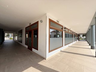 Immobile commerciale in Vendita a Conegliano, 700'000€, 800 m²