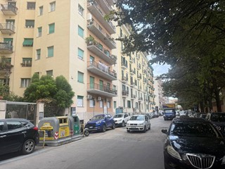Trilocale in Vendita a Napoli, 255'000€, 70 m²