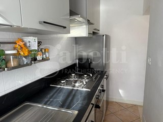 Bilocale in Vendita a Gavorrano, 82'000€, 66 m²