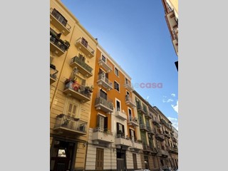 Quadrilocale in Vendita a Bari, 260'000€, 140 m²