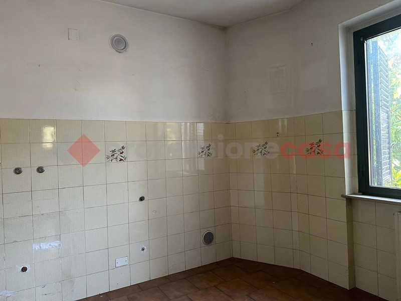 Villetta a schiera in Vendita a Castiglion Fiorentino, 250'000&euro;, 240 m²
