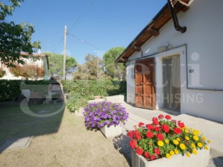 Casa Indipendente in Vendita a Solarolo, 197'000€, 230 m²