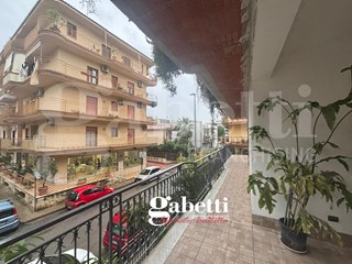 Trilocale in Affitto a Bagheria, 500€, 100 m²