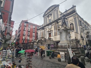 Quadrilocale in Vendita a Napoli, 450'000€, 120 m²