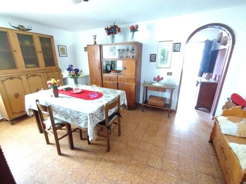 Appartamento in Vendita a Tagliacozzo, 30'000€, 100 m²