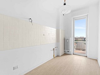 Bilocale in Vendita a Milano, 275'000€, 70 m²