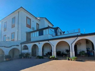 Casa Indipendente in Vendita a Frisa, 220'000&euro;, 460 m², arredato, con Box