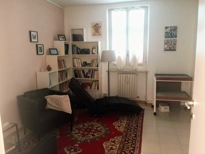 Ufficio in Affitto a Ancona, zona Via San Martino 41, 177€, 16 m²