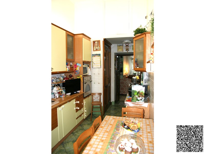 Quadrilocale in Vendita a Napoli, 490'000€, 150 m²