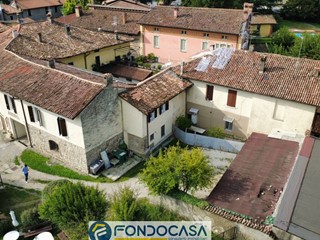Quadrilocale in Vendita a Passirano, 109'900€, 147 m²