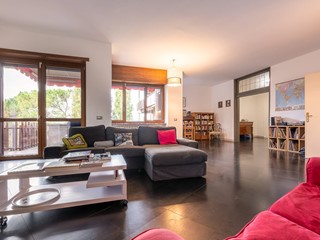 Appartamento in Vendita a Torino, 750'000€, 255 m²