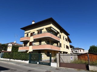 Quadrilocale in Vendita a Legnano, 340'000€, 150 m²