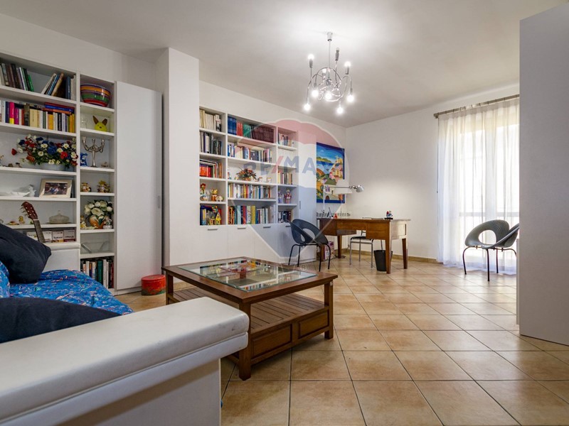 Quadrilocale in Vendita a Bagheria, 205'000€, 120 m²