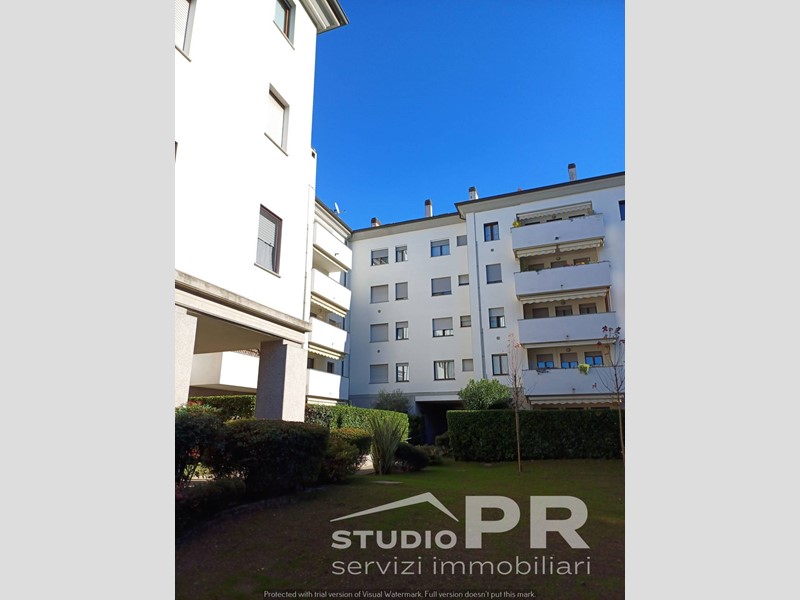 Bilocale in Vendita a Monza, 195'000€, 58 m²