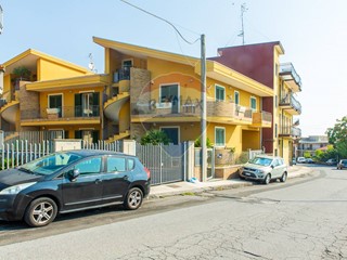 Trilocale in Vendita a Giarre, 83'000€, 79 m²