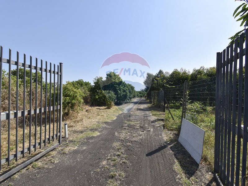 Terreno agricolo in Vendita a Acireale, 75'000€, 6000 m²