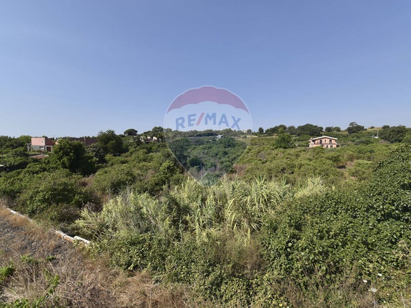 Terreno agricolo in Vendita a Acireale, 75'000€, 5000 m²