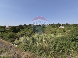 Terreno agricolo in Vendita a Acireale, 75'000€, 5000 m²