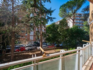 Trilocale in Vendita a Roma, 360'000€, 90 m²