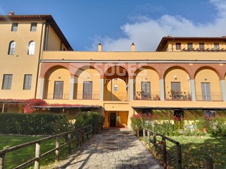 Trilocale in Vendita a Figline e Incisa Valdarno, 140'000€, 70 m²