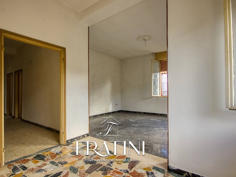 Appartamento in Vendita a Ascoli Piceno, 110'000€, 120 m²