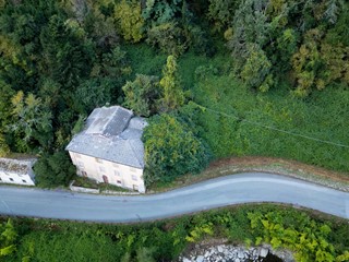 Rustico in Vendita a Orero, 569'000€, 1700 m²