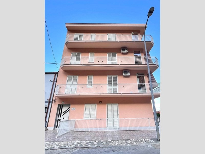 Appartamento in Vendita a Castellammare del Golfo, 189'000€, 130 m²