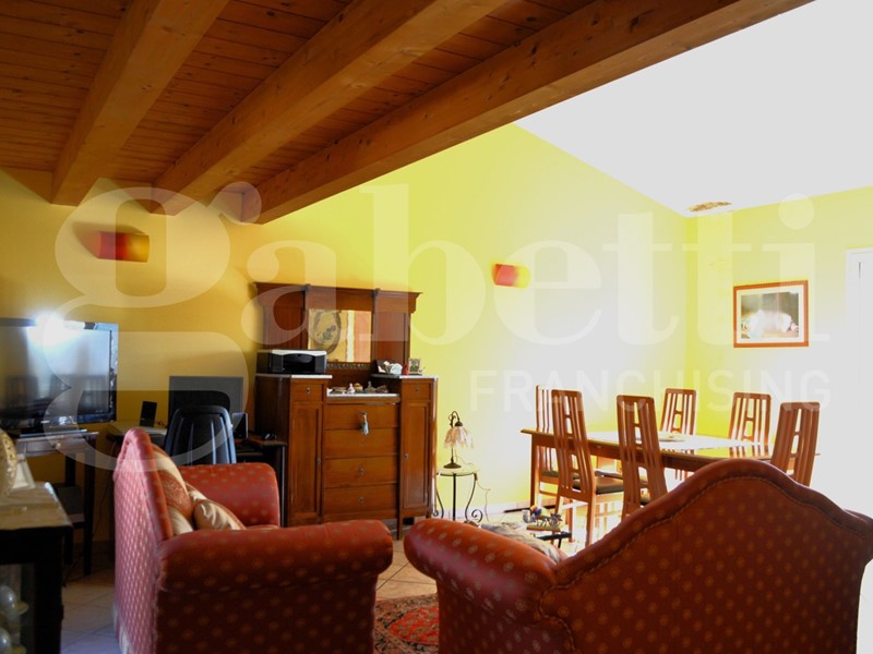 Appartamento in Vendita a Ragusa, 81'000€, 130 m²