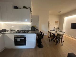 Quadrilocale in Vendita a Roma, 480'000€, 105 m²