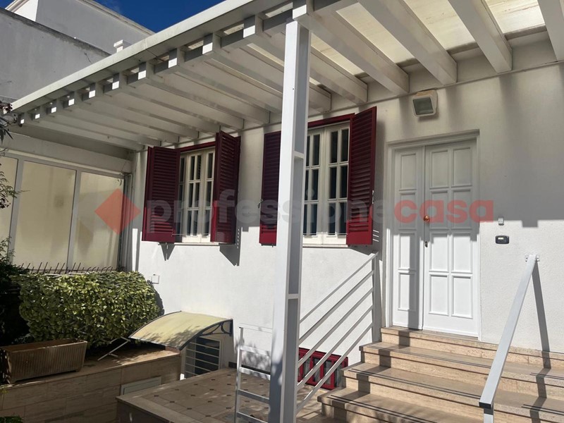 Trilocale in Affitto a Valenzano, 600€, 100 m²