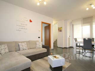 Attico in Vendita a Busto Arsizio, 279'000€, 175 m²