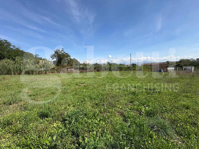 Terreno agricolo in Vendita a Montelanico, 49'000€, 15900 m²