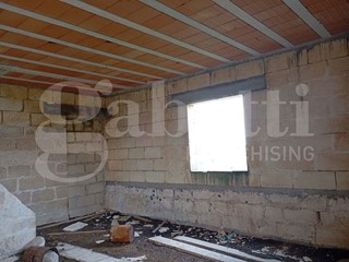 Villa in Vendita a Lizzanello, 145'000€, 138 m²