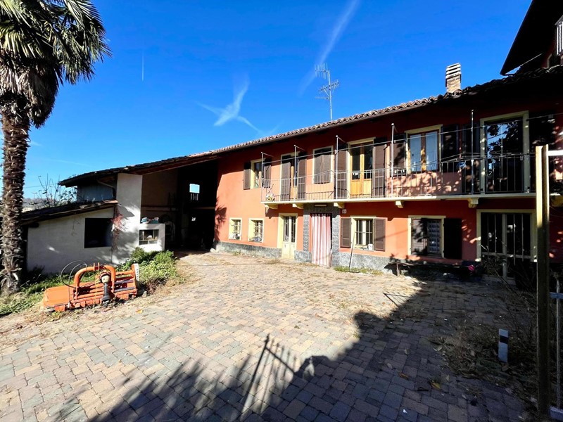 Appartamento in Vendita a Guarene, 300'000€, 170 m²