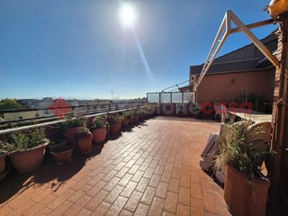 Attico in Vendita a Roma, 769'000€, 285 m², con Box