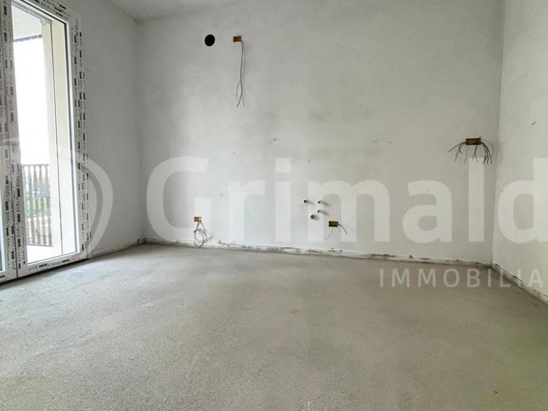Attico in Vendita a Abbiategrasso, 435'000€, 136 m²