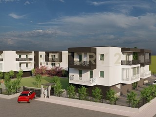 Quadrilocale in Vendita a Oppeano, 289'000€, 138 m², con Box