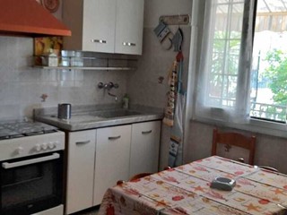 Casa Indipendente in Affitto a Sestri Levante, zona collina o nel verde, 500€, 80 m²