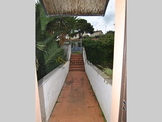 Casa Indipendente in Affitto a Livorno, zona Montenero Basso, 1'500€, 160 m²