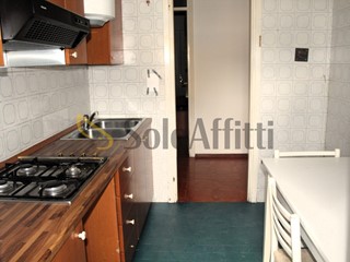 Bilocale in Affitto a Parabiago, 650€, 77 m², arredato