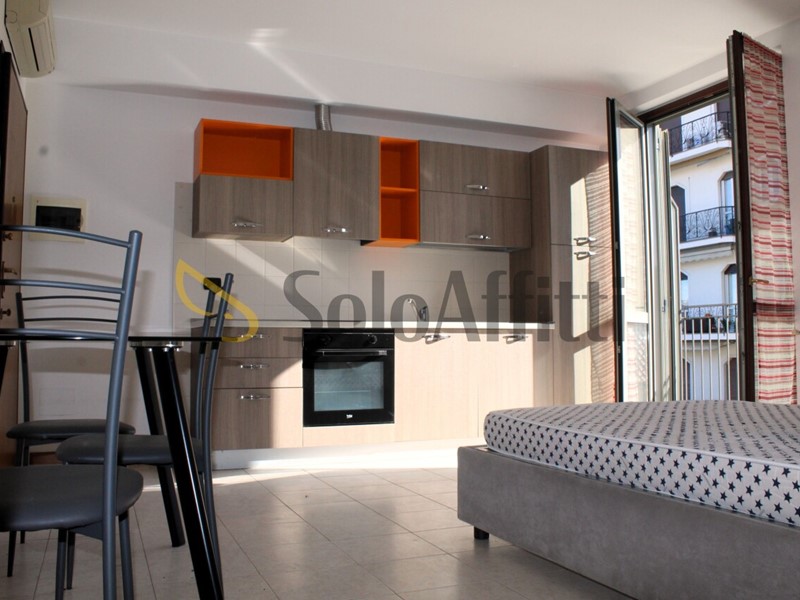 Monolocale in Affitto a Cerro Maggiore, 500€, 35 m², arredato